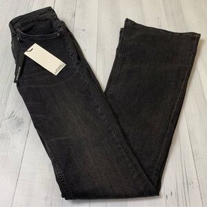 ZARA- STRAIGHT LEG JEANS